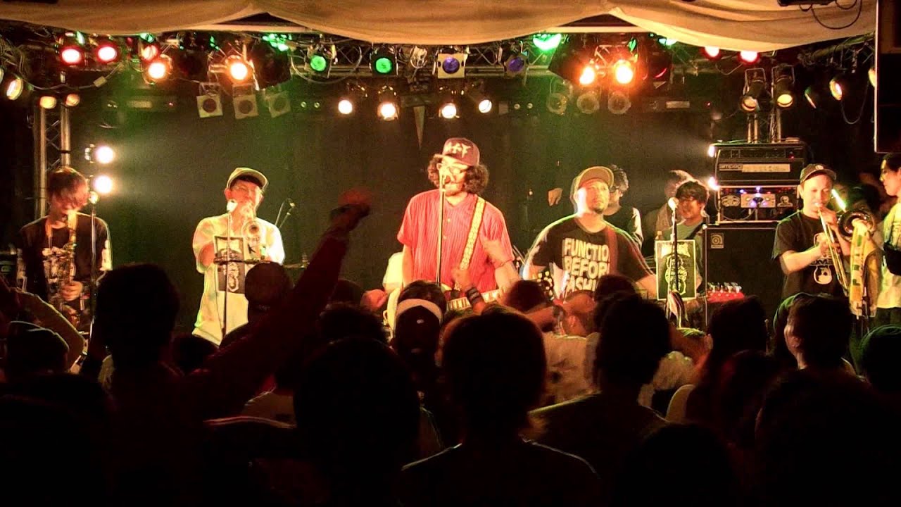 FREE KICK - EVERYTHING'S GONNA BE FINE: OFFICIAL VIDEO [from The End Is Near] 【HD】