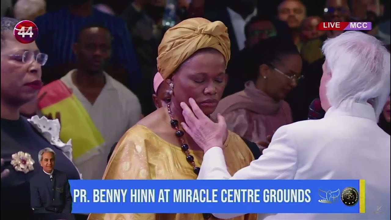 SEE WAT HAPPENED WHEN PR BENNY HINN PRAYED FOR NABAGEREKA