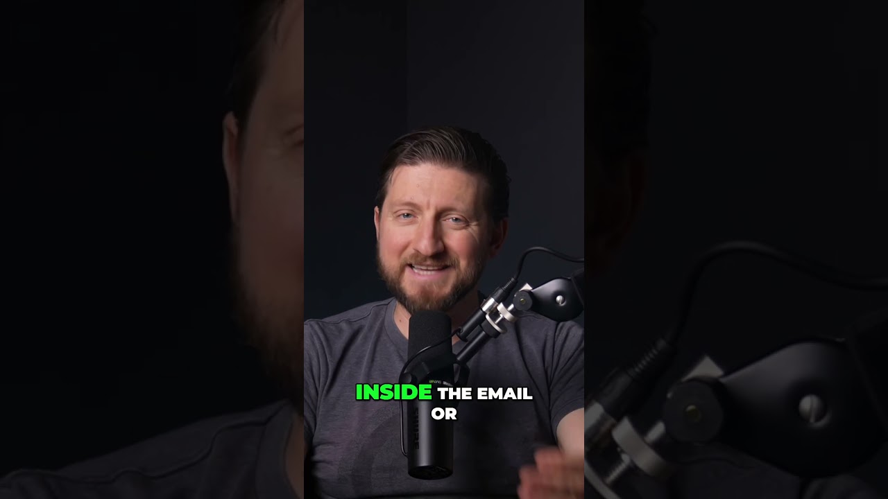 Write Emails That Get Replies (PM Outreach Hook Formula)