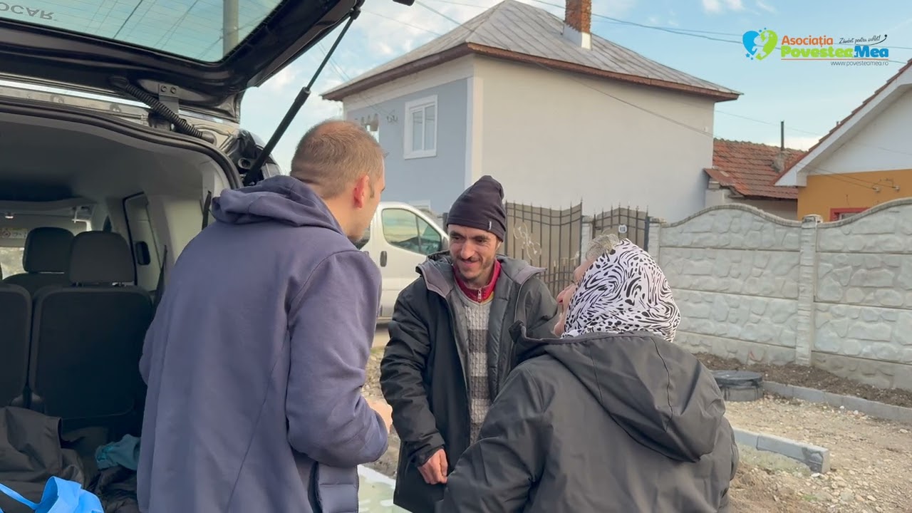 Adună sticle ca să trăiască – o familie în pragul sărăciei