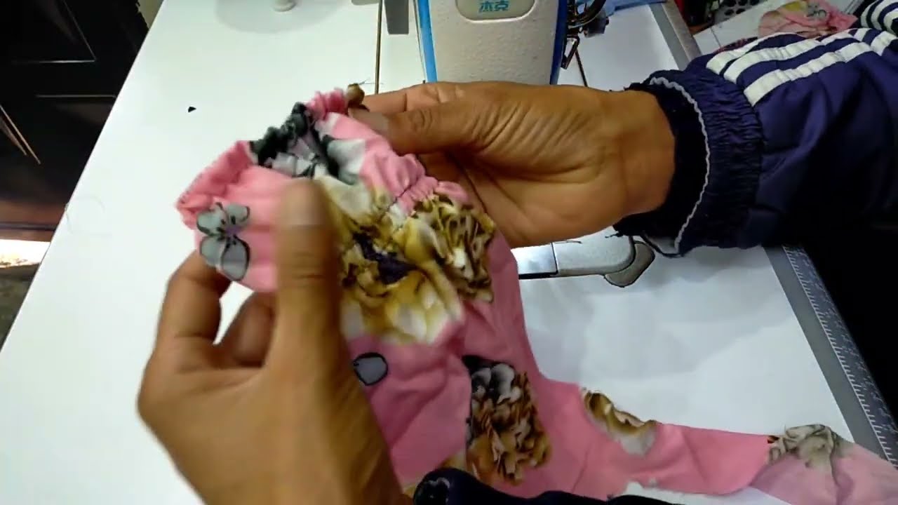 كيفية استخدام الخيط المطاطي او لاستيك بوبينة بشكل الصحيح للمبتدئين لعمل الكشكشة في الكم والحزام