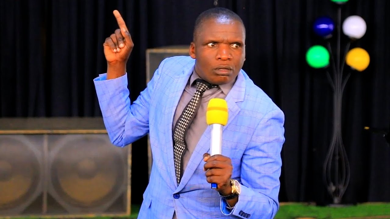 Past. MUNEZERO Yarakaye😢 Inzu y'Imana mwayihinduye AGATOGO Karimo INJANGWE😢Umva UBUHANUZI Bumanutse🔥