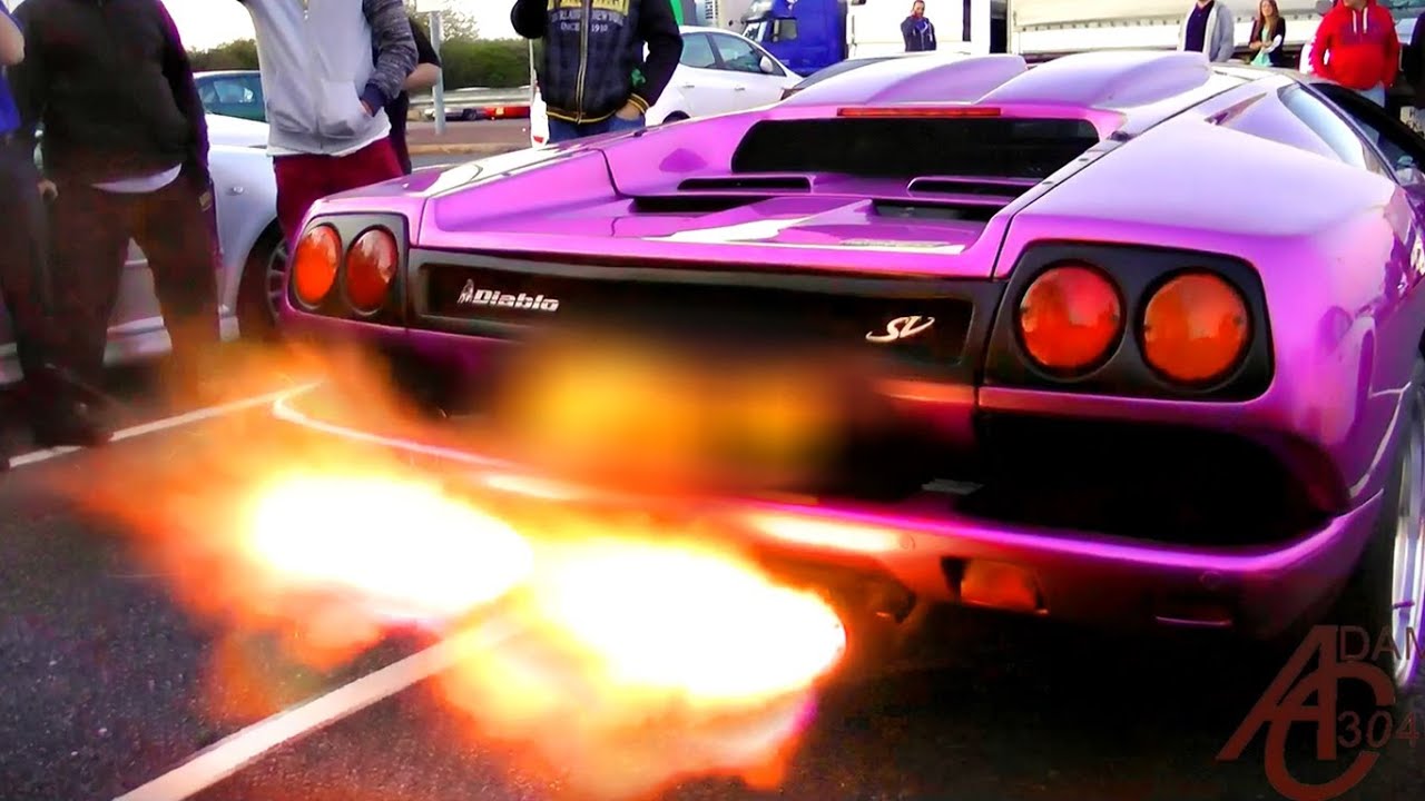 Lamborghini Diablo SV - HUGE FLAMES!!