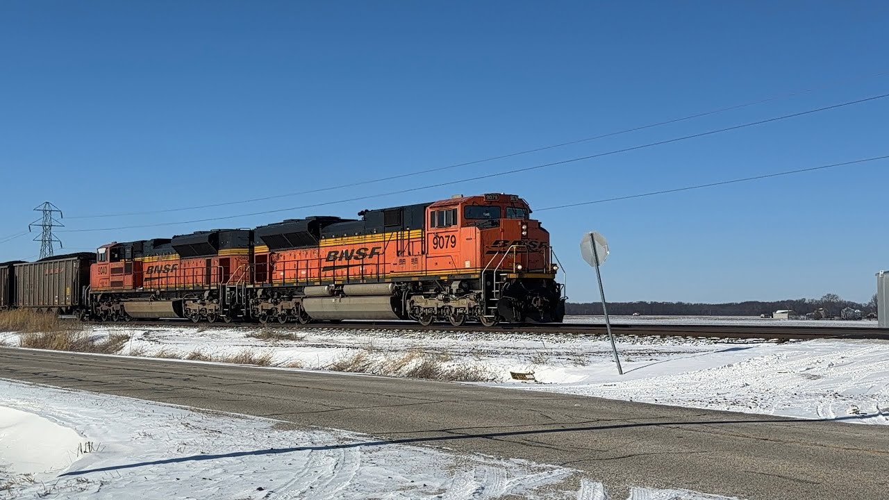Eastbound #bnsf coal train 9079, 9040 & r-dpu 6144 in Cameron IL on 1/26/26