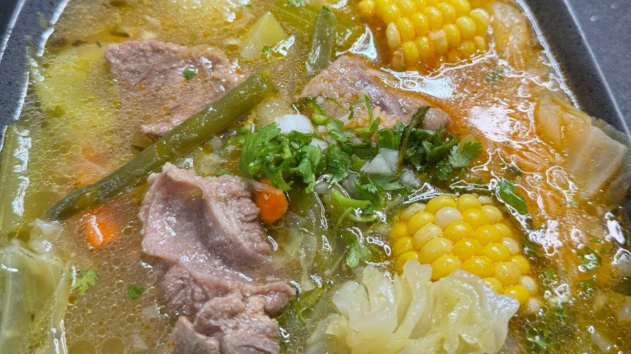 Quetal Un Buen Caldo De Res Con Verduras Para Quitarnos El Frio.