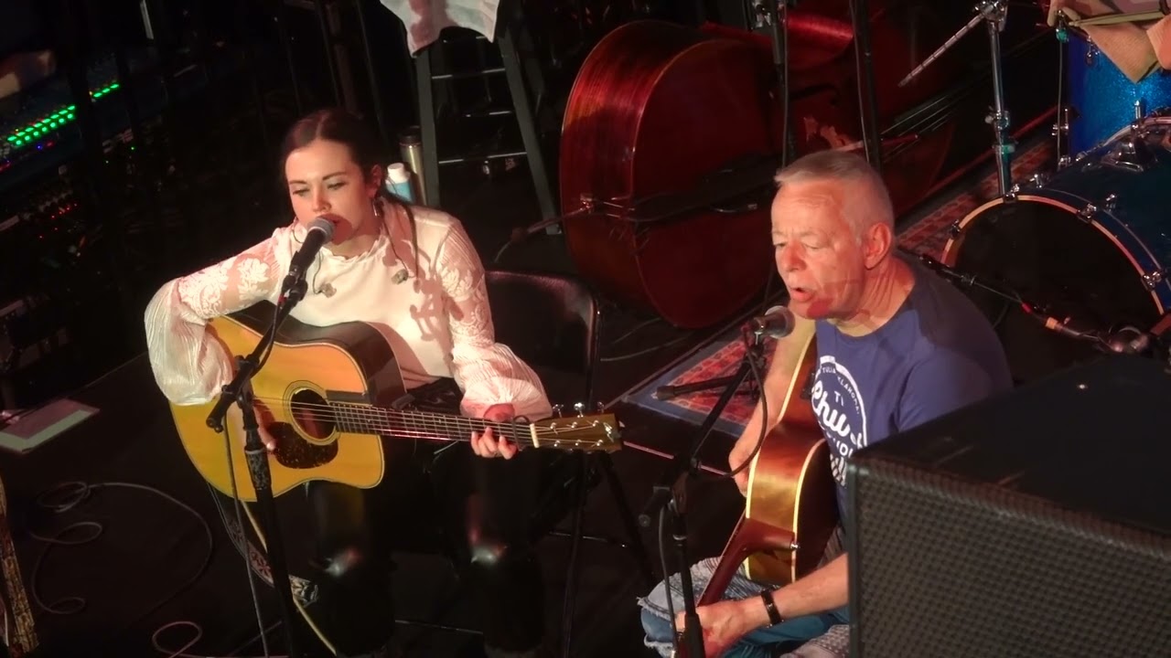Sierra Hull & Tommy Emmanuel 