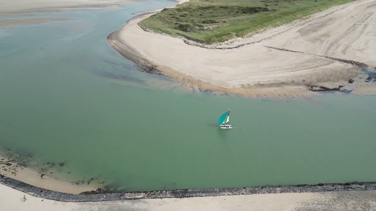 Vidéo 4K drone Portbail plage 2