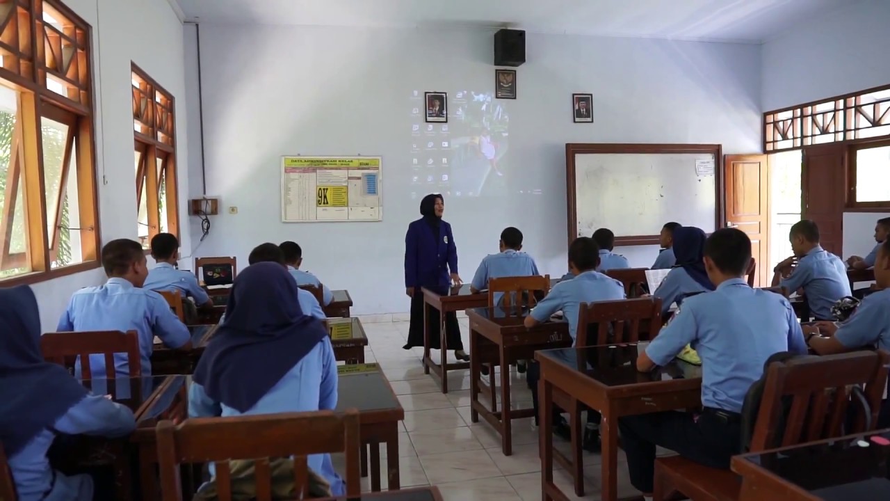 Pembelajaran Produk Kreatif dan Kewirausahaan (Alvi Indarti)