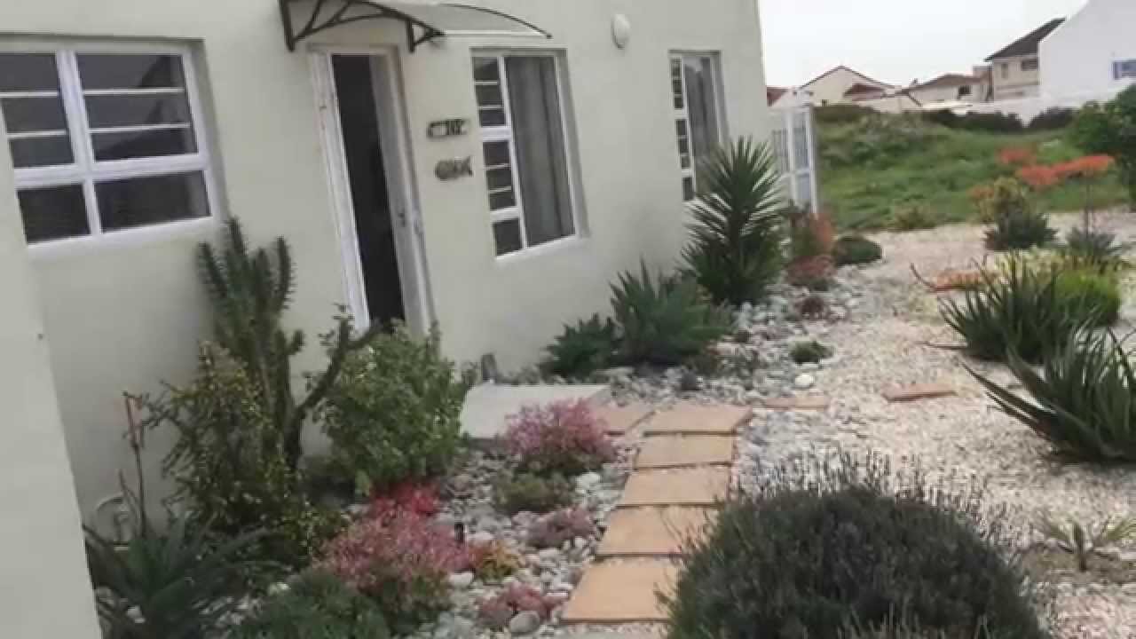 Ref 358 2 bed bungalow for sale in Port Owen Marina R 1 100 000