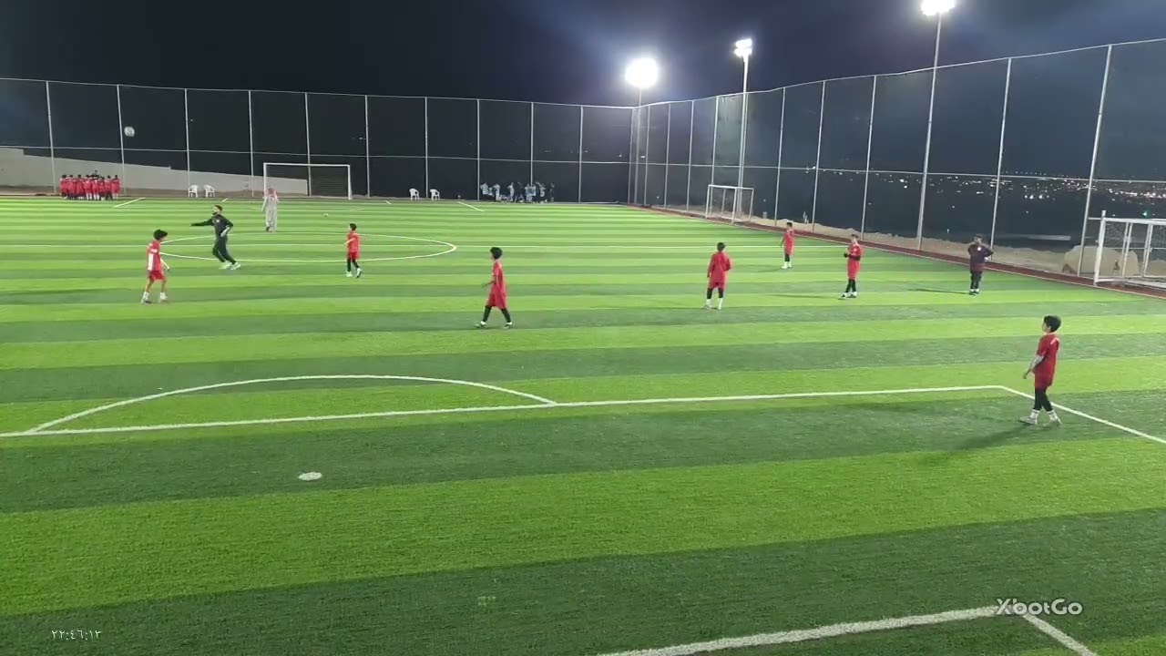 مباراة أكاديمية لبن v اكاديمية العاصمه