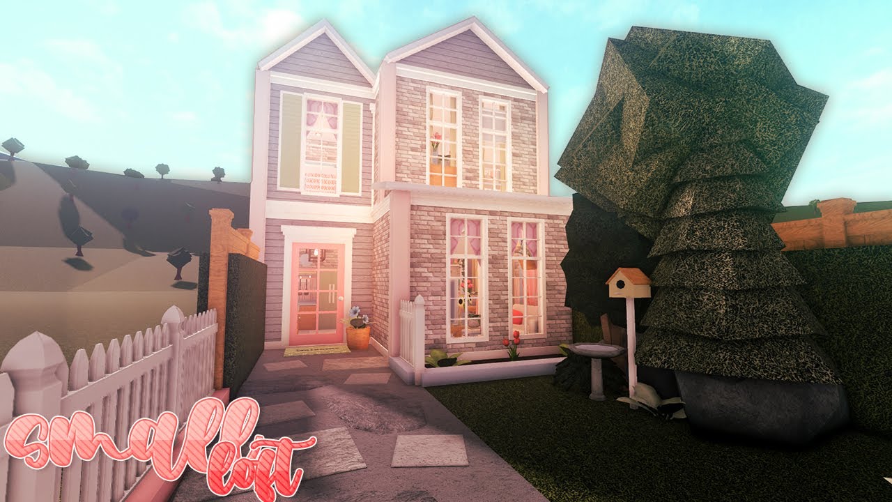 Small Colorful Loft - Bloxburg Speed Build & House Tour