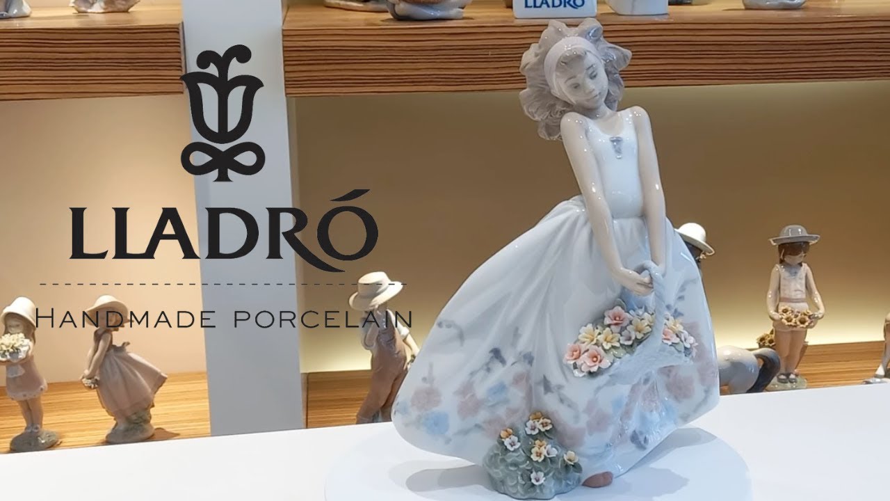 Lladr&oacute;, Handmade Porcelain, Little Europe Jewelers