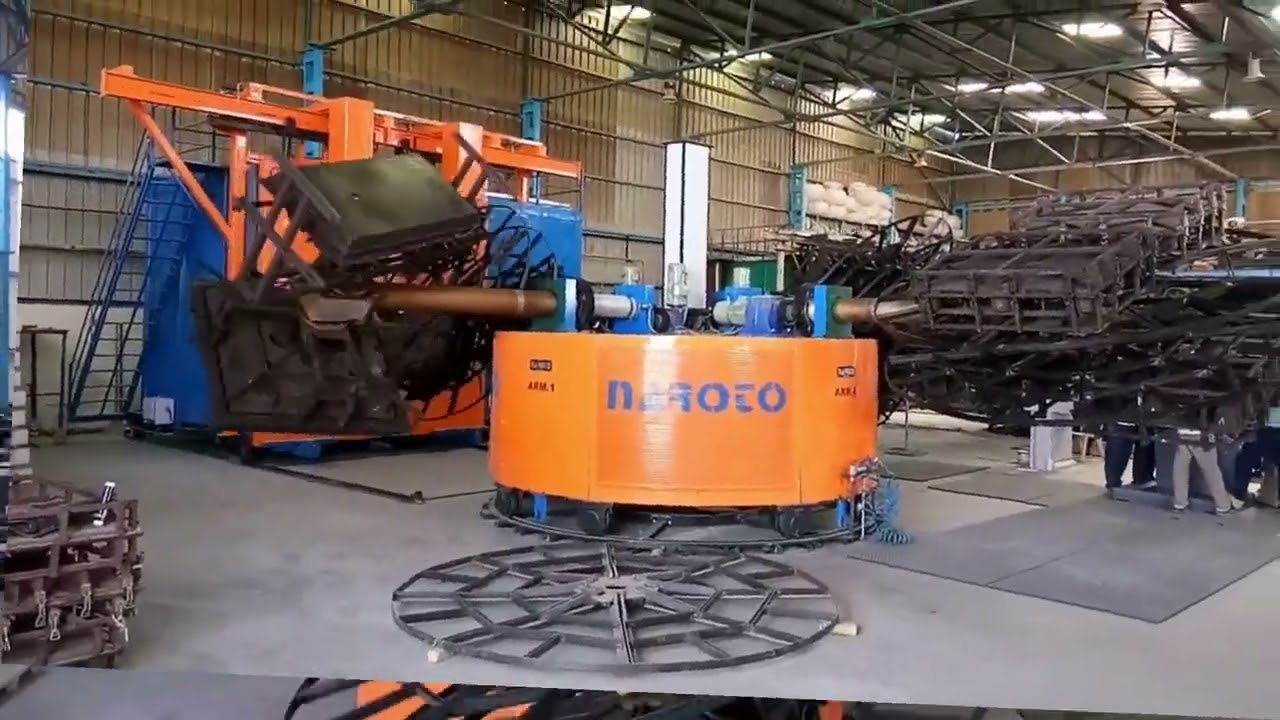 Highly Efficient Rotocube - Rotomoulding Machine Producing Pallet Product
