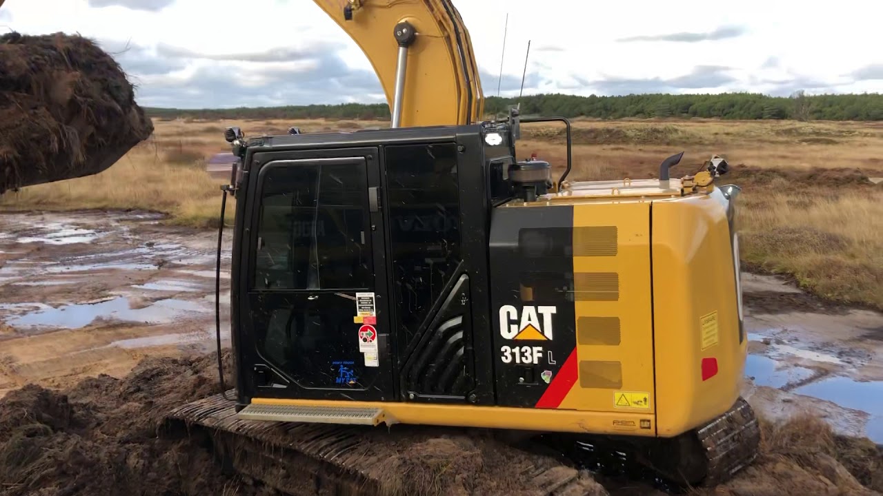 Cat 313F-Volvo A30 monster 1000mm dæk