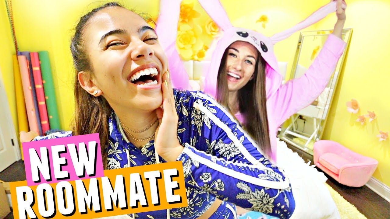 The first vlog with my new roommate! MOVING IN VLOGS!