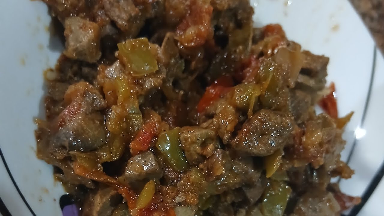 الكبده بالبصل والطماطم طريقة سهله وطعم رهيب 😋😍
