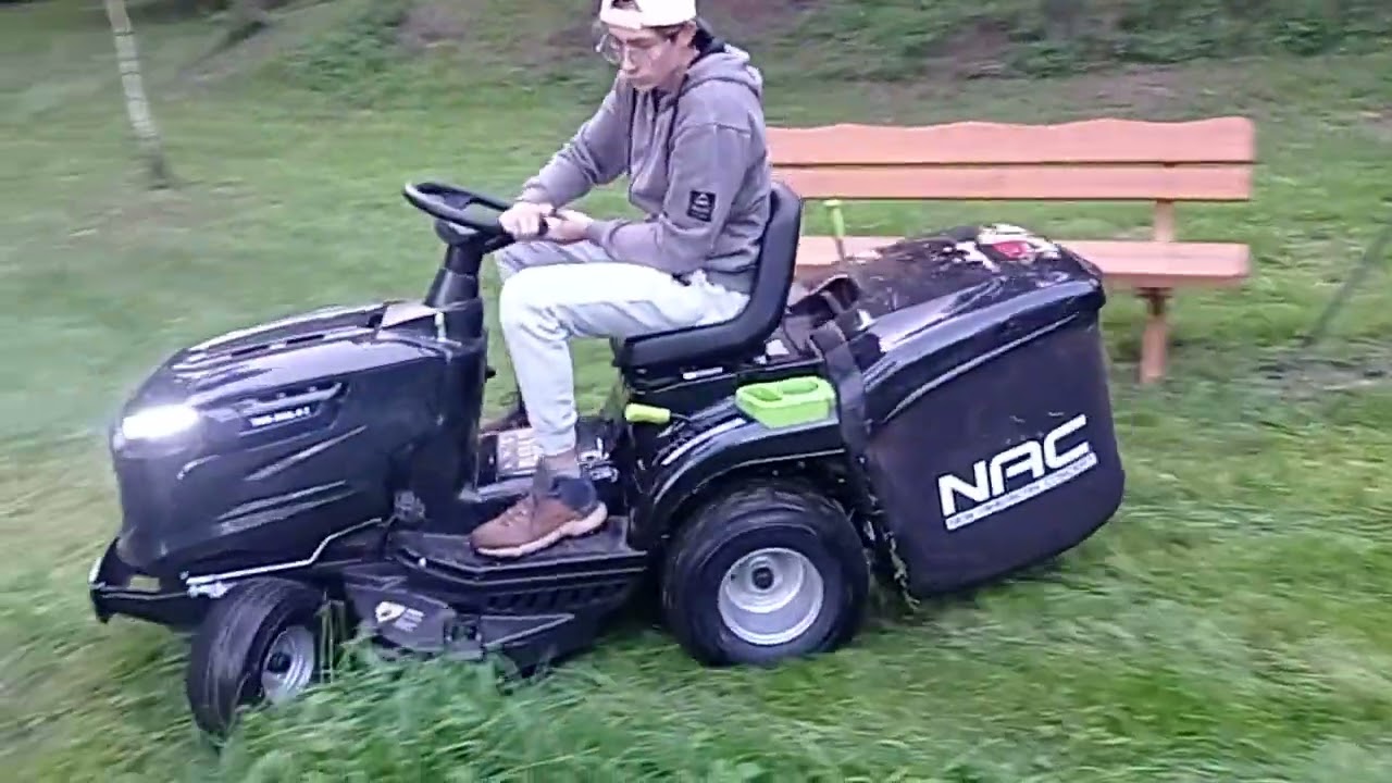 Traktorek kosiarka NAC Model TR86-352L-R-T