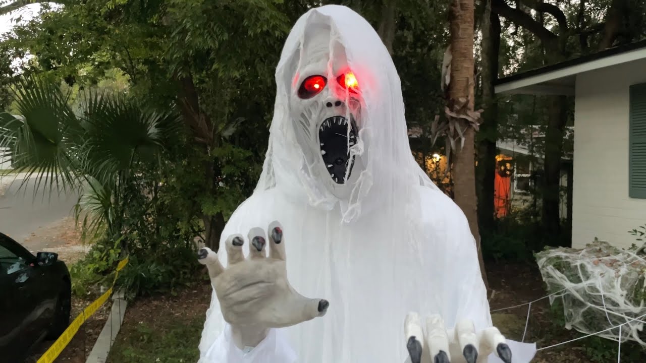 Halloween 2023 display tour!