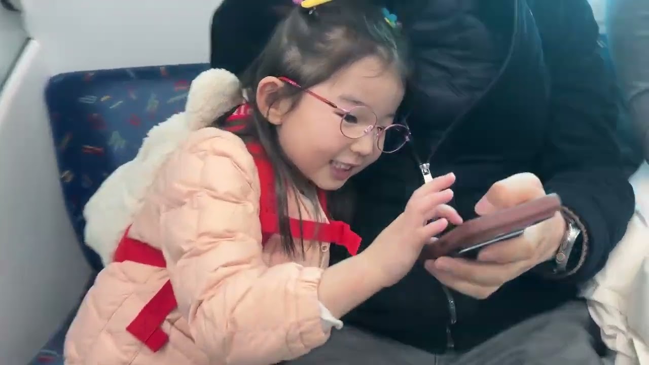 엄마 아빠와 외출 260228