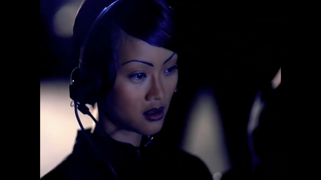 Madonna - Rain (Music Video) (Reversed)