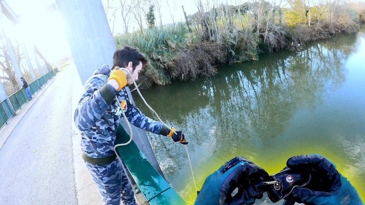 On découvre un objet Mystique en pêche à l'aimant