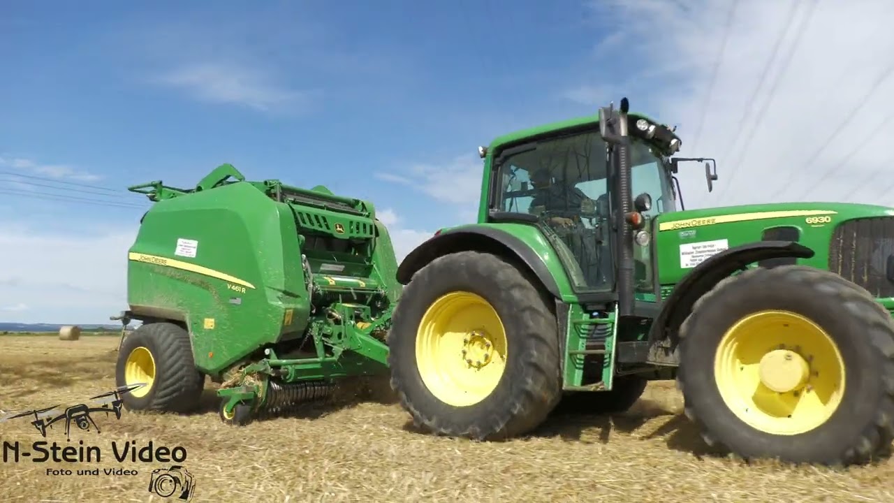 Rundballenpressen mit John Deere 6930 & V461R Rundballenpresse Stroh pressen / Baling Straw