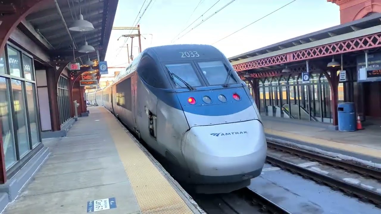 Amtrak & SEPTA Trains at Wilmington, DE Dec 2025