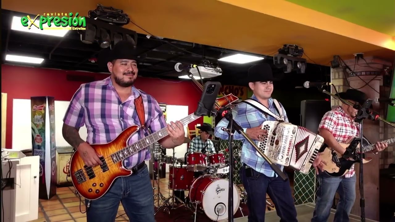 Grupo La Mancuerna - El Cachas De Oro y Polk Magaly (En Vivo Con Revista Expresion)