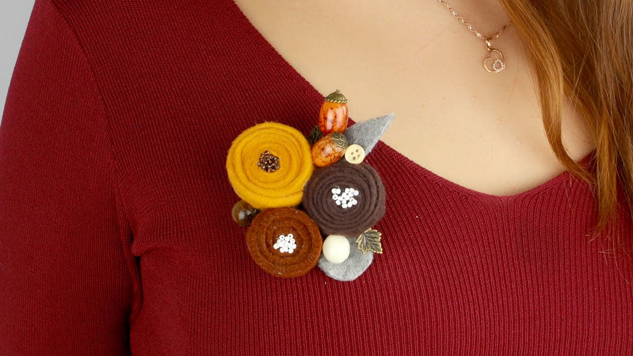 DIY Felt Brooch