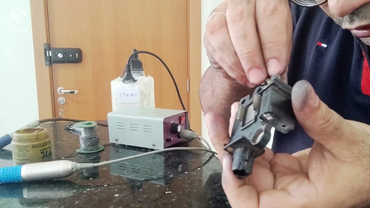 como trocar as escovas do regulador de voltagem do alternador Etios 13/14