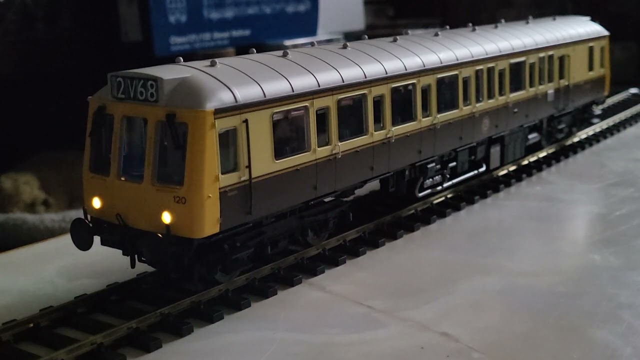 DAPOL GWR  livery  