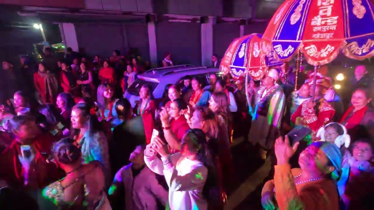 Lollipop Lagelu  || Bhojpuri Song || Tharu Band Brass Wedding Dance Video at Bhalwari