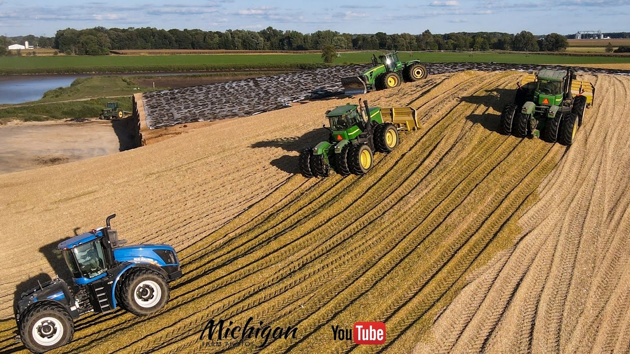 Packing Corn Silage 2021 in Michigan!