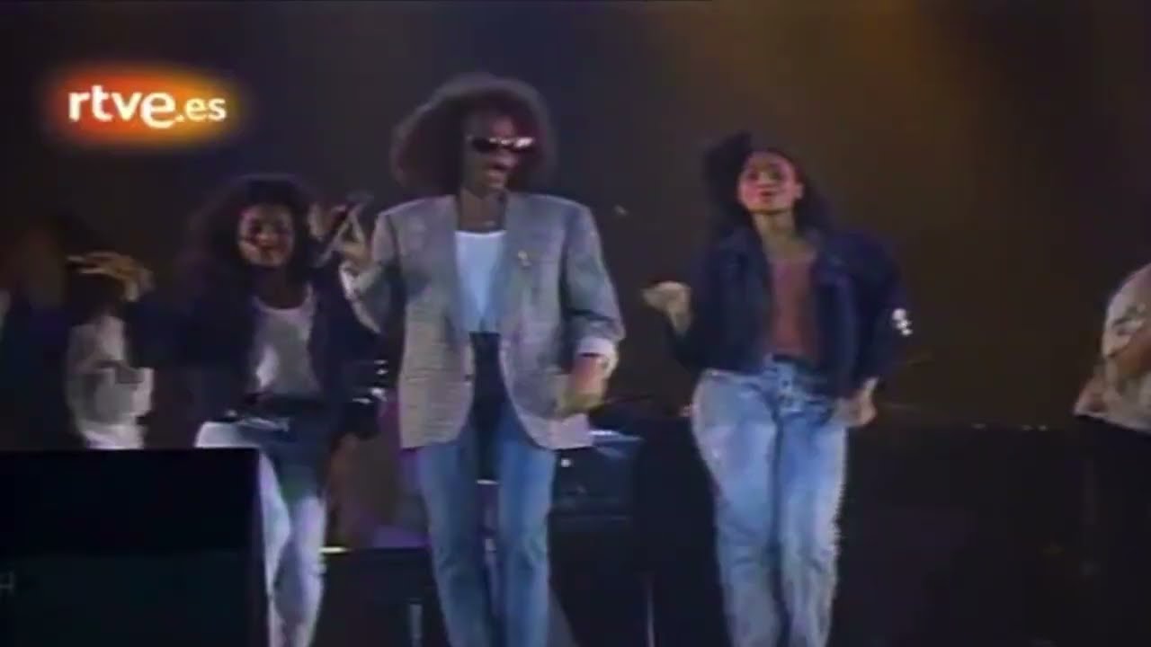 Whitney Houston Snippet: Moment of Truth Tour! Madrid 6/28/1988 'I Wanna Dance With Somebody'