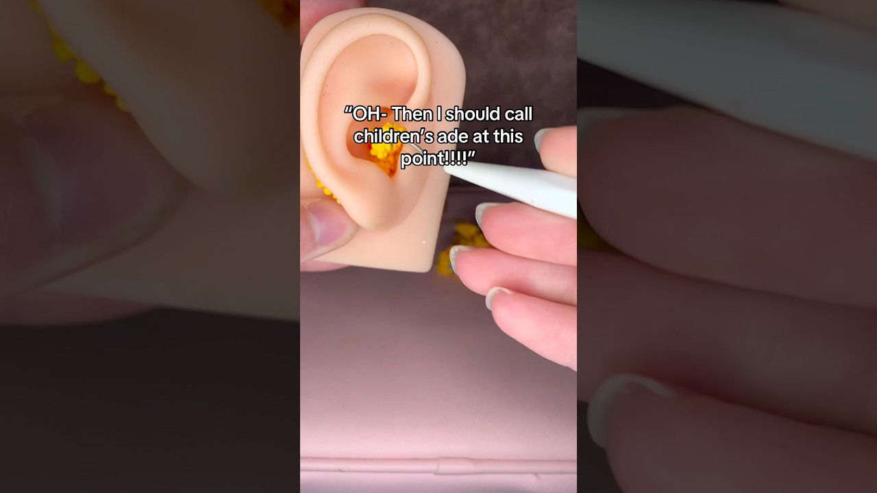 ASMR от сотрудницы Клэр