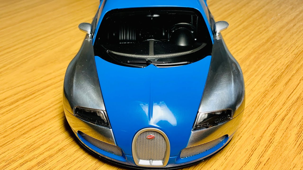 Bugatti Veyron L' Edition Centenaire 1/18 - AUTOart Signature Series Review