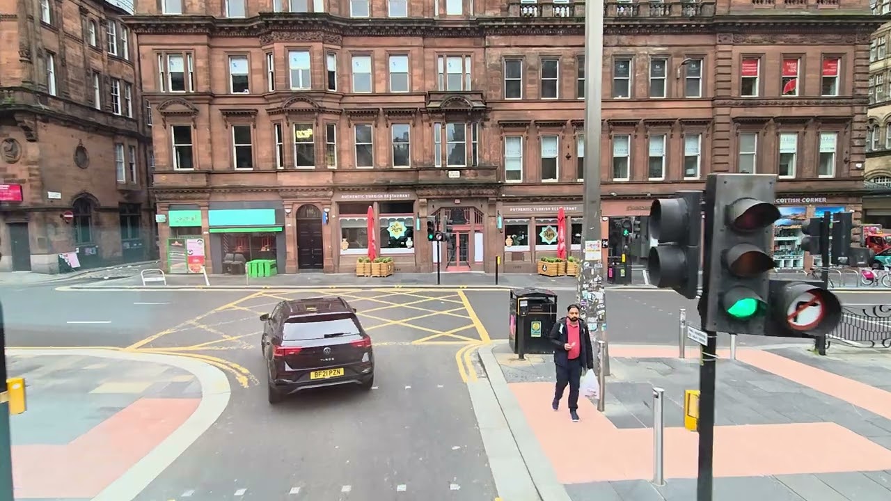 Glasgow M8 To Buchanan Bus Station