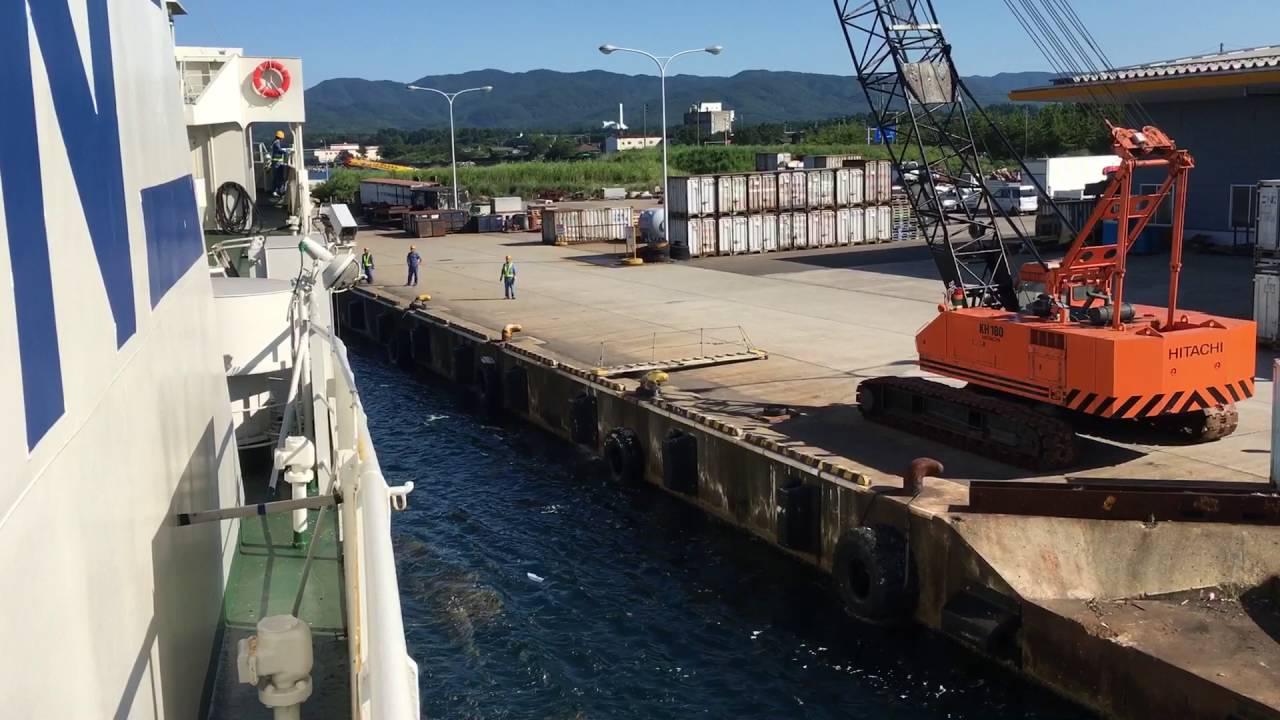日海丸  両津港 入港