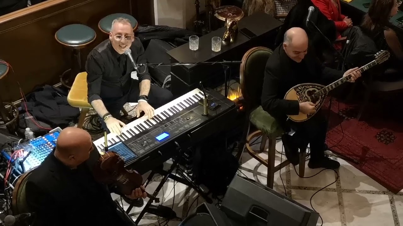 Trio Mousikanti μία υπέροχη βραδιά με καταξιωμένους μουσικούς στο Galery Restaurant στην Λάρισα