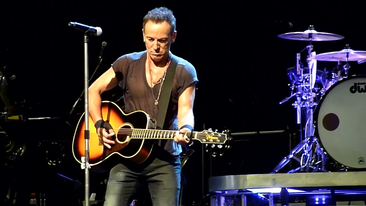 Bruce Springsteen - Terrys Song (Live in Perth, Western Australia 2014)