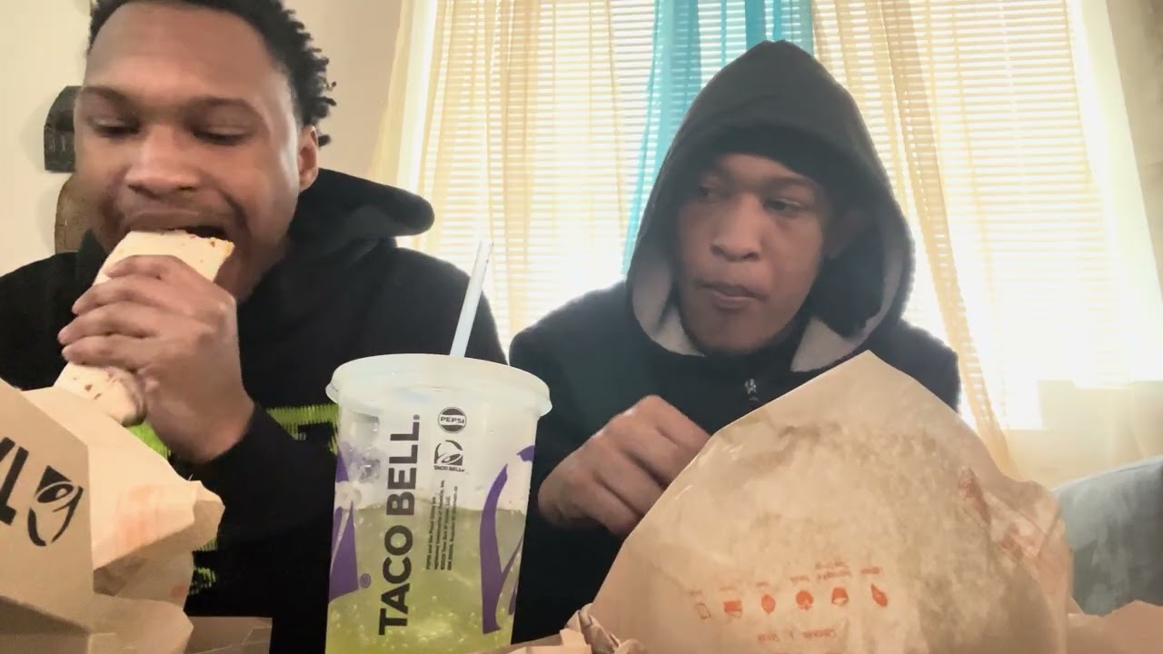 Taco Bell Mukbang @Goatedtyrin-t9i #funny 