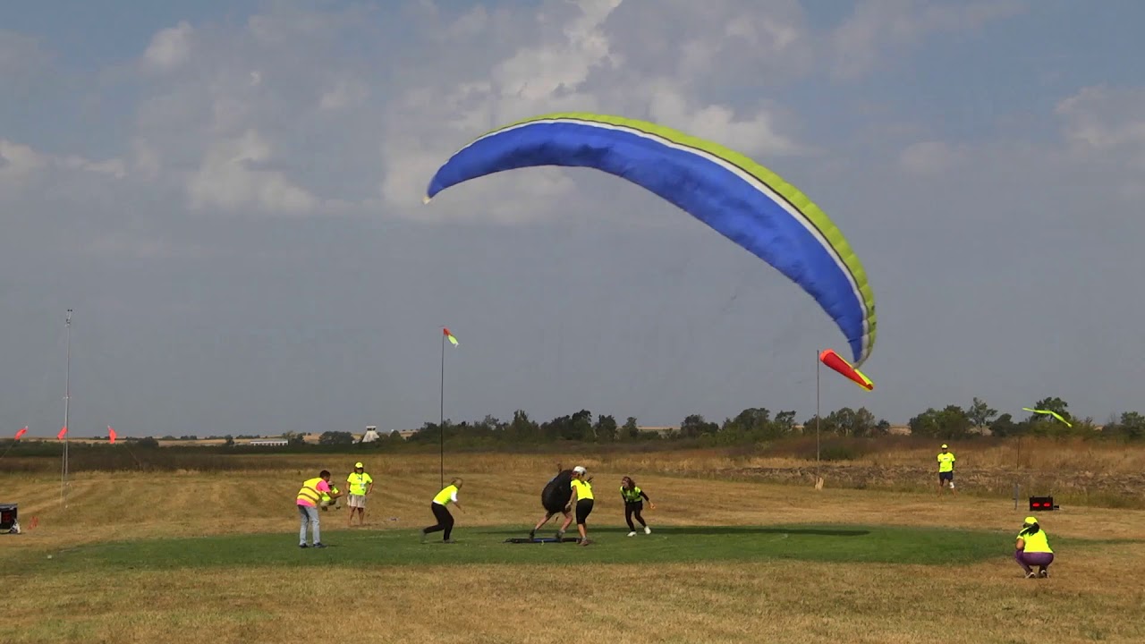 UK Paragliding Accuracy Team Day 2 2019 Worlds