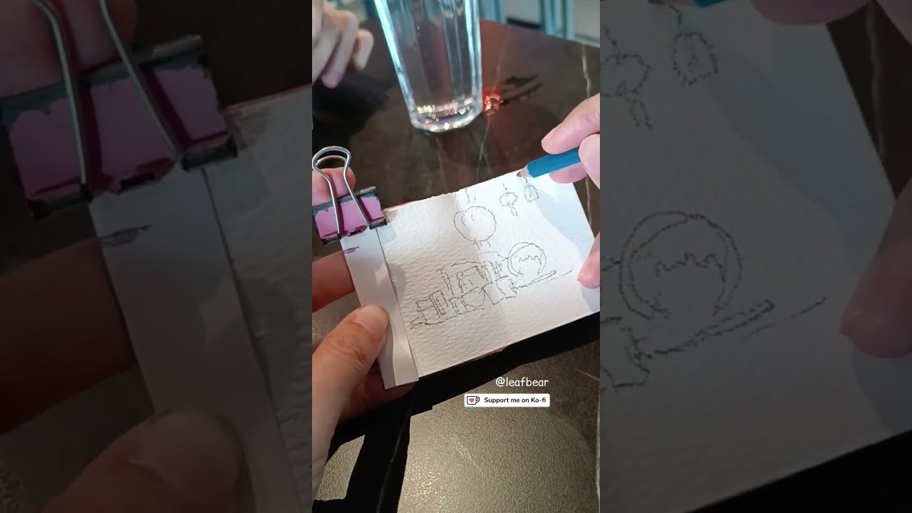 Lunchtime Sketch! Sketching on the new Mini Foldable Sketchbook 