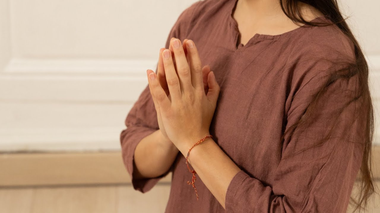 Séance de Hatha Yoga pour étirer le dos et relâcher les hanches 🧘🏽‍♀️