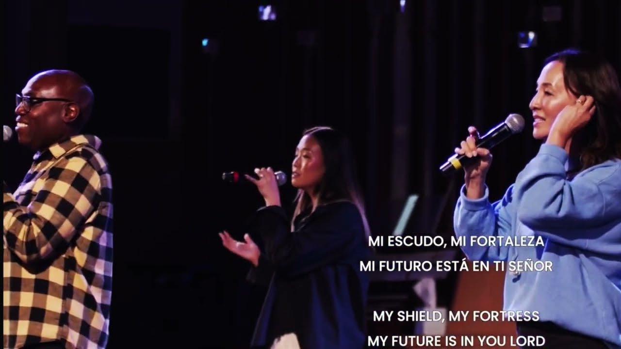 Grande, Fuerte (Bigger, Stronger) l ft. eric lige LIVE @ Newsong