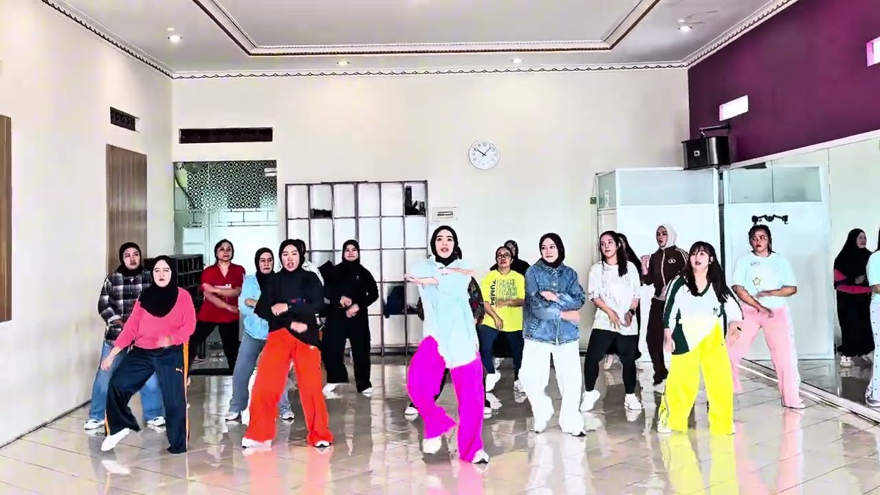 MY WAY | AMAYDA feat TY | ZUMBA | Choreo DAMLA AMANAT & NOVIMEGA