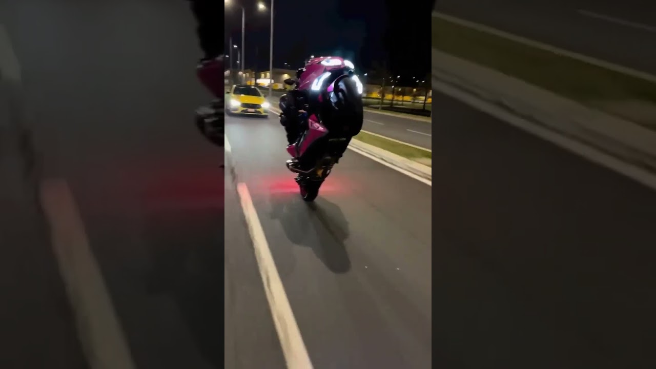 Tmax turbo 2023🔥🏍️#shorts#tmax530#tmax560#maroc#alg&eacute;rie#moto#tiktok#ytshorts