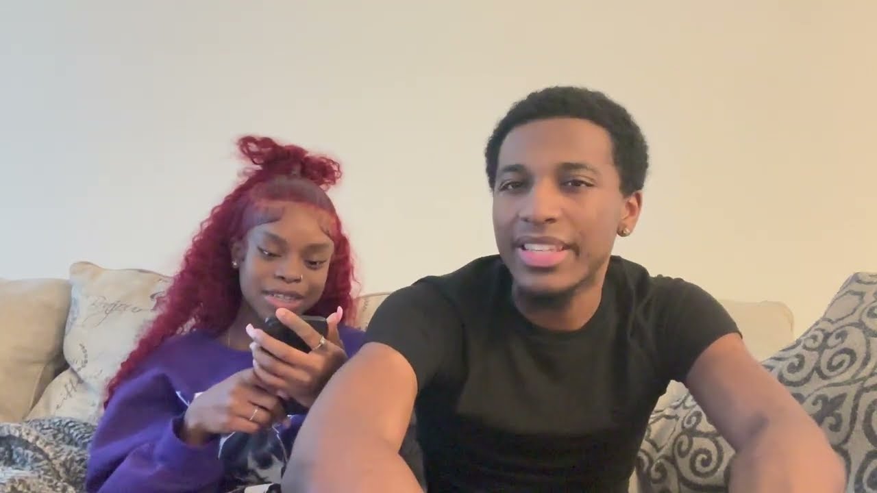 MAKING UP FAKE DISRESPECTFUL QUESTIONS TO ASK BOYFRIEND ( BAD IDEA !!)