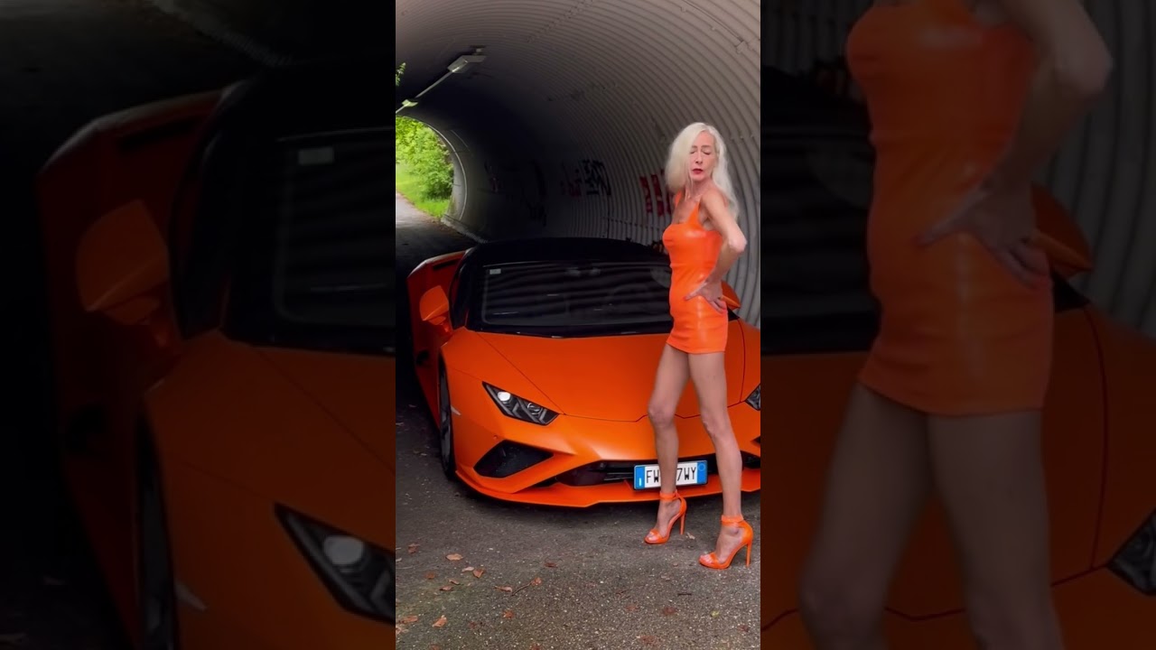 'Orange is the happiest color.'(Frank Sinatra)