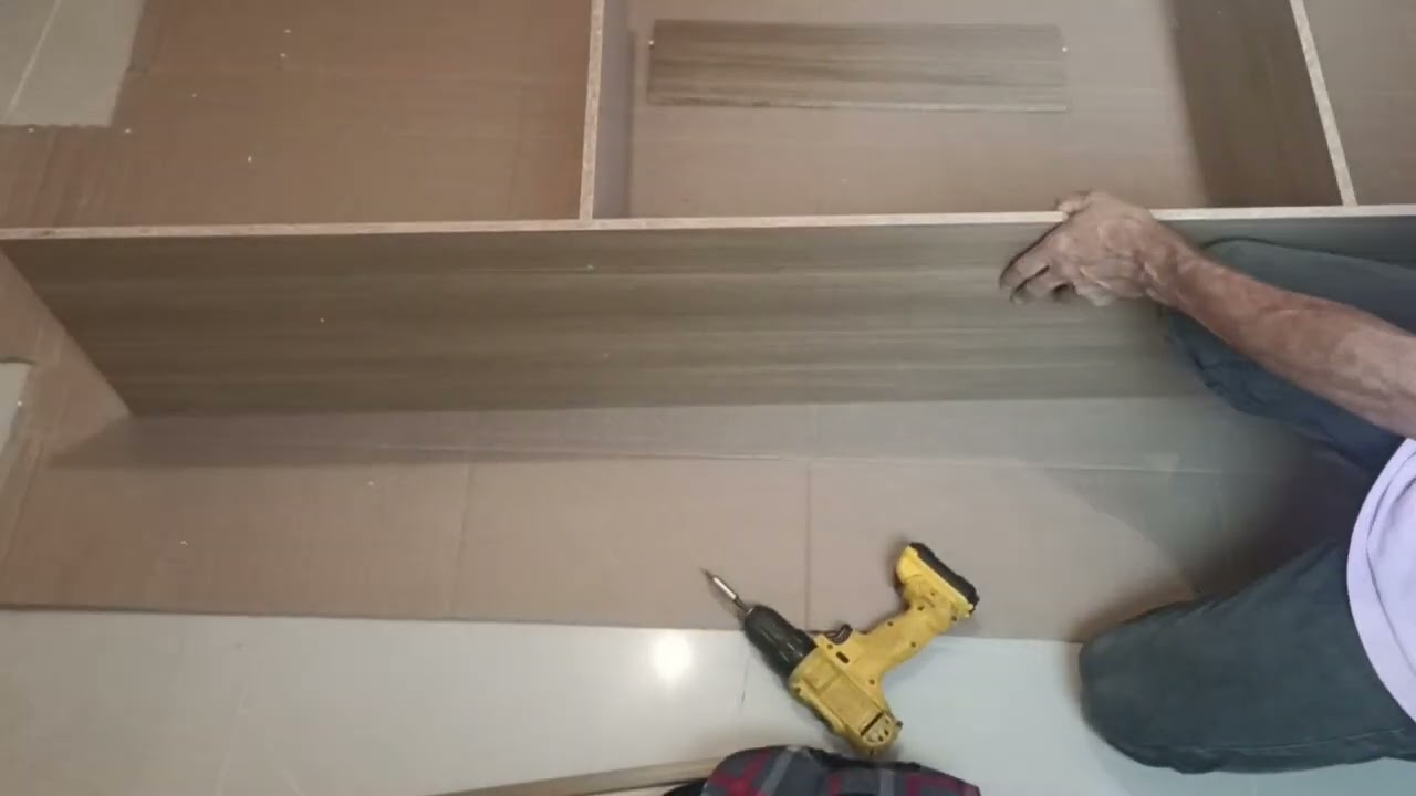 Montar Armário Multiuso Kit Paraná 